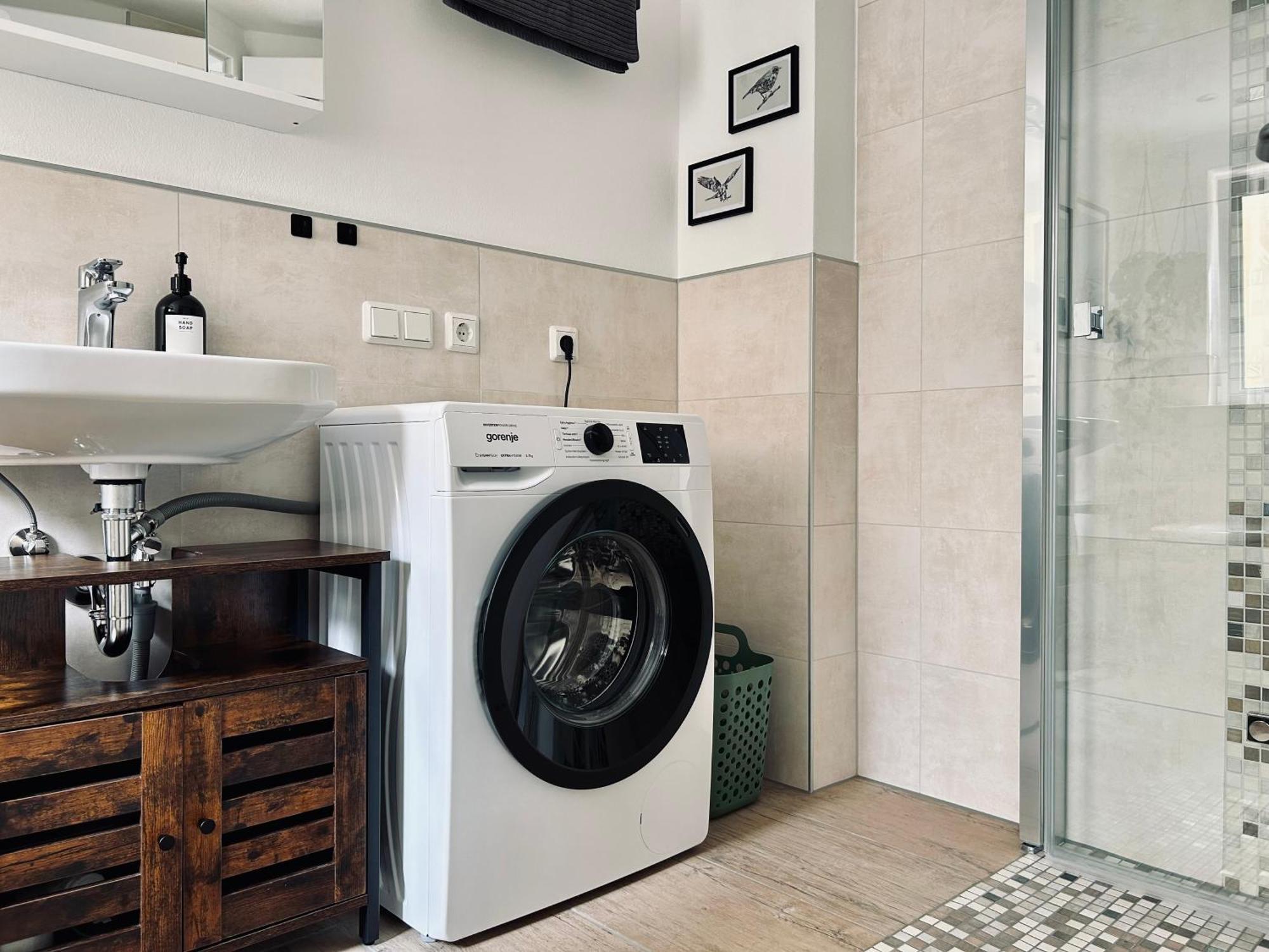 Kolibri - Design Maisonette - Nintendo Switch, Streaming, Bikestore, E-Wallbox Marburg ภายนอก รูปภาพ